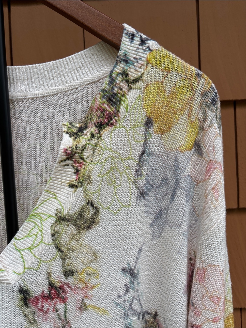 By ANTHROPOLOGIE | Cream Floral Linen Blend Cottagecore V Neck Sweater | Size XS - Picture 5 of 8